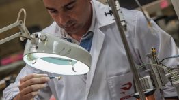 PREMO, una empresa asentada en Andalucía que es líder europeo en componentes inductivos para vehículos